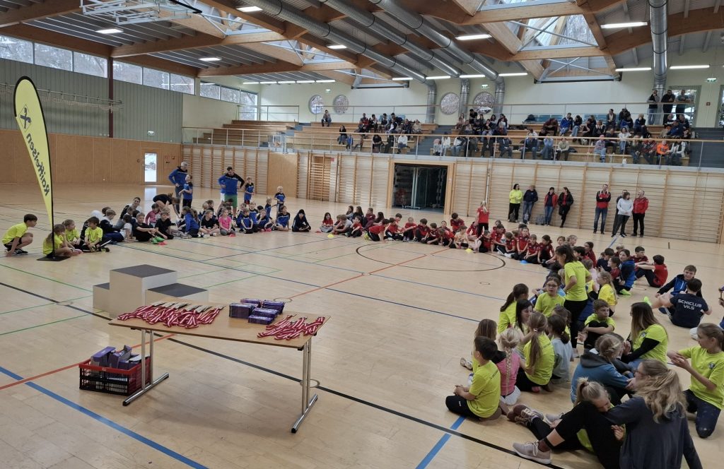 Flink – geschmeidig – lautstark in die 55. Ehrnberg-Cup Saison